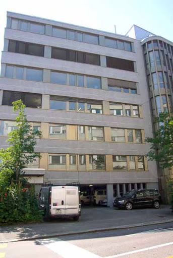 Sanacare Gruppenpraxis - Medical office in Zurich, Switzerland