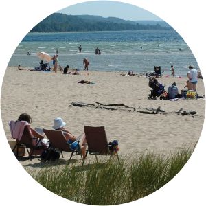 Sand Point Beach - Beach in Michigan