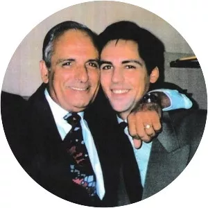 Sanda Vlad-Liteanu - Ștefan Bănică Jr. 's mother