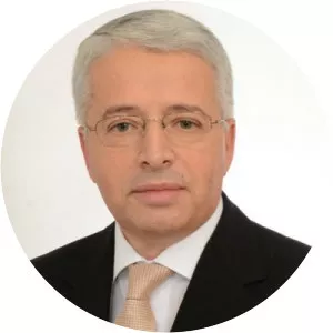 Sandër Lleshaj