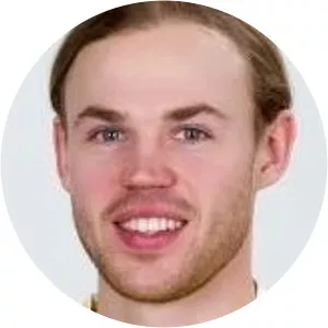 Sander Viira - Football player