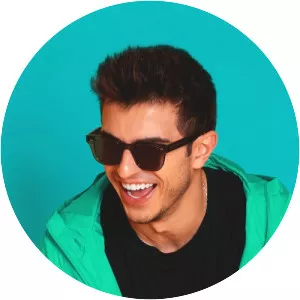 Sandeville - Musical artist