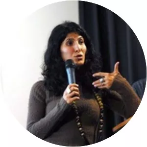 Sandi Hilal photograph