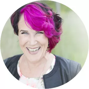 Sandi Krakowski - Author