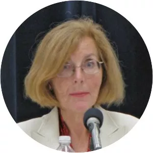 Sandra Genis - Politician
