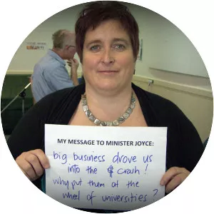 Sandra Grey - Author