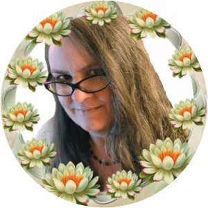 Sandra Hinchliffe - Author