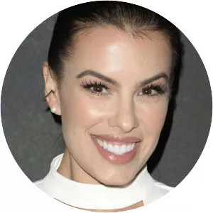 Sandra Hinojosa - Actress