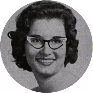 Sandra Jo Oldham - Peri Gilpin's mother