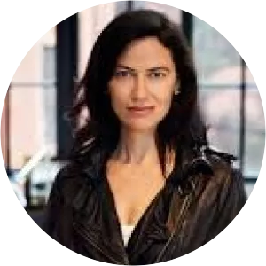 Sandra N. Stangl - CEO of Banana Republic