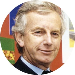 Sandy Bruce-Lockhart, Baron Bruce-Lockhart