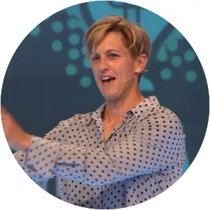 Sandy Mamoli - Author