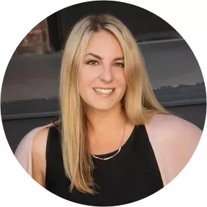 Sandy Stec - Comedian