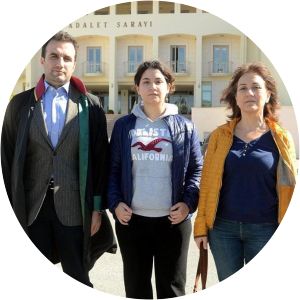 Sanem Dolun Ay photograph