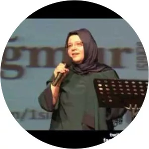 Saniye Öztürk - Yaşar Nuri Öztürk's daughter