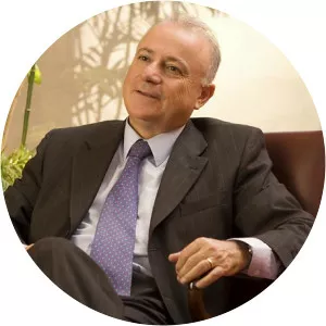 Santiago González Larraín