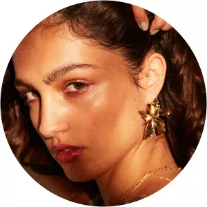 Sara Caballero - Movie actress