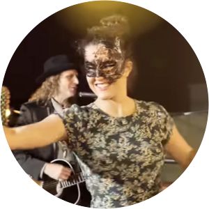 Sara Dones photograph