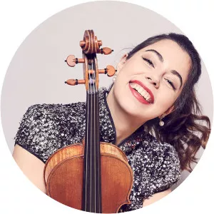 Sara Ferrandez - Musical artist