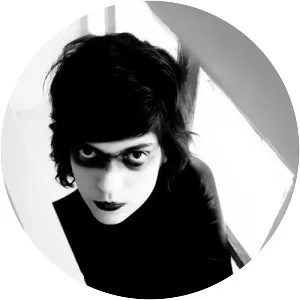 Sara Não Tem Nome - Musical artist