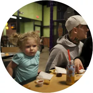 Sara Naomi Lewkowicz