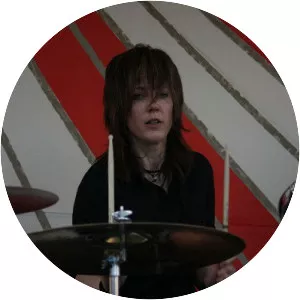 Sara Romweber - Musical artist