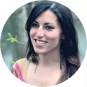 Sarah Blacker - Singer-songwriter