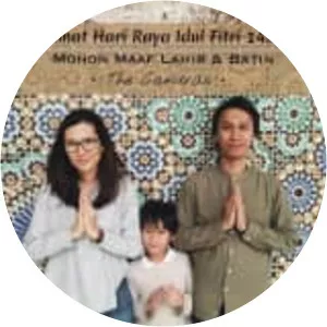 Sarah Diorita - Eross Candra's wife