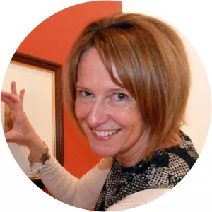 Sarah Engledow - Author