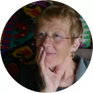 Sarah Garland photograph