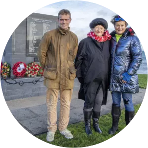 Sarah Grylls - Bear Grylls' mother