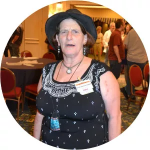 Sarah Hyman DeWitt - Author ‧ Shirley Jackson's daughter