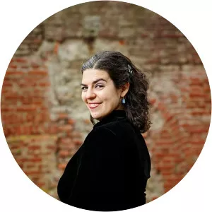 Sarah Kapustin - Musical artist