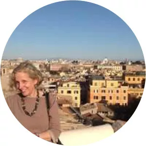 Sarah McPhee - Architectural historian ‧ John McPhee's daughter