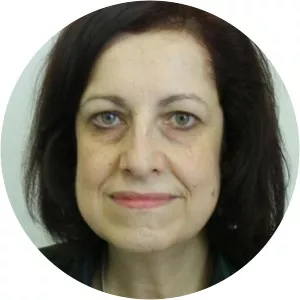 Sarah Neville photograph