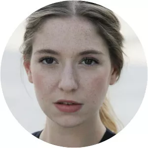 Sarah Perahim - Actor