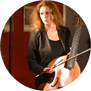 Sarah Perl photograph