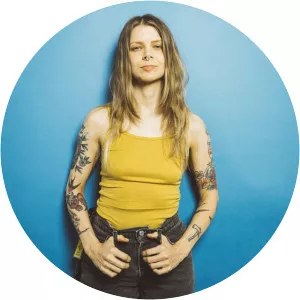 Sarah Shook and the Disarmers - Musical band