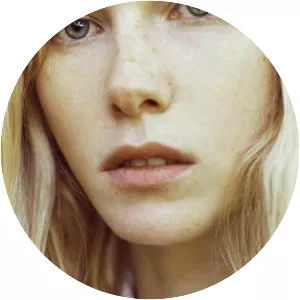 SarahMegan AllouchMainier