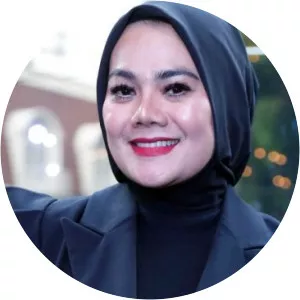 Sarita Abdul Mukti photograph