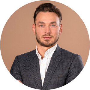 Sascha Hartmann - Director