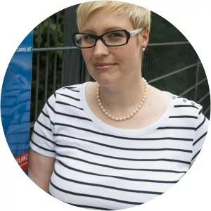 Saskia Etzold photograph