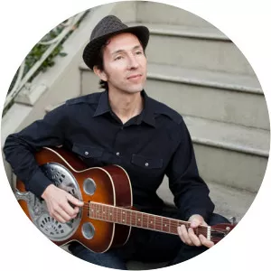 Saul Kaye - Musical artist