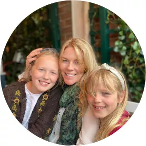 Savannah Phillips photograph