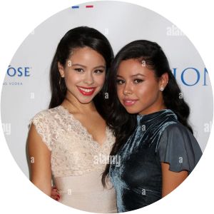 Savannah Ramirez photograph