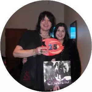 Savannah Snow - Songwriter