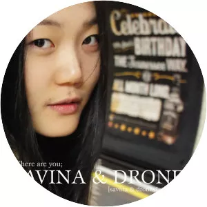 SAVINA & DRONES