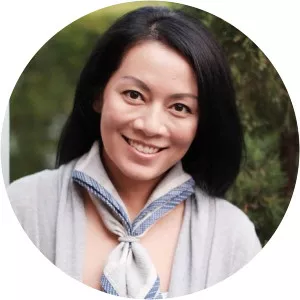 Sawitri Wardhani - Sharena's mother