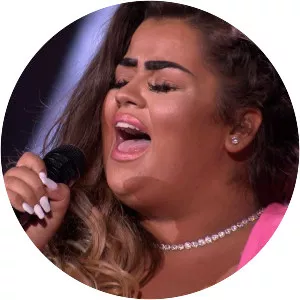 Scarlett Lee - Singer