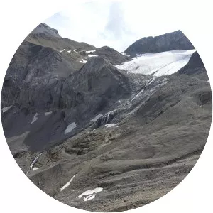Schnidehorn - Mountain in Switzerland